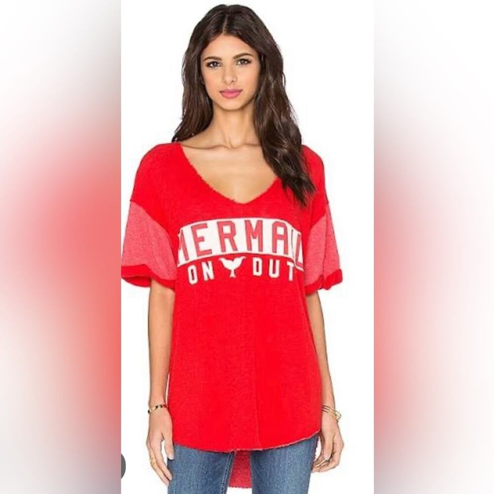 Wildfox Mermaid on Duty Tee Top Red Distressed Size Small